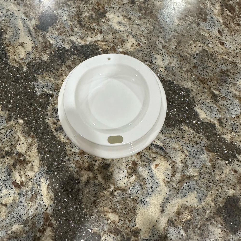 Cup | Exclusive Christmas Starbucks Tumbler - Picture 3 of 3